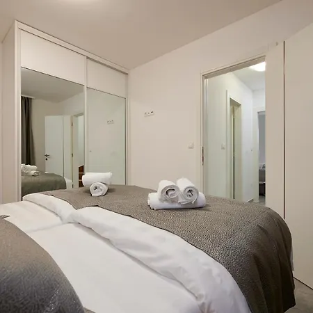 Appartement Gaby 3 *
